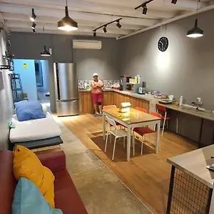 https://noob-hostel.georgetown-hotels.org
